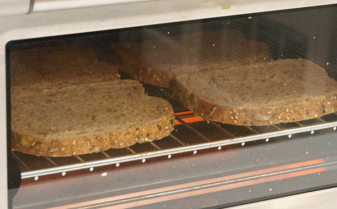 Toaster ovens vs. traditional ovens: Which is better?