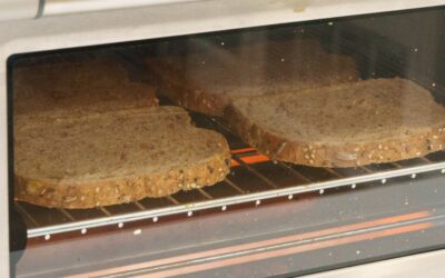 Toaster ovens vs. traditional ovens: Which is better?