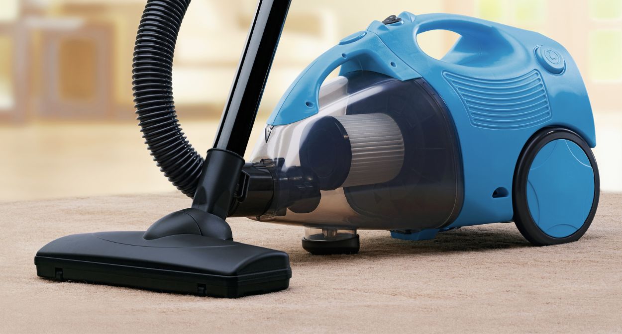 Canister Vacuums vs. Upright Vacuums